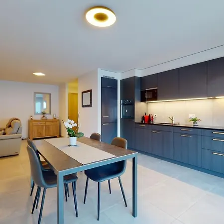 Apartment Modern And Elegant With A Nice Balcony